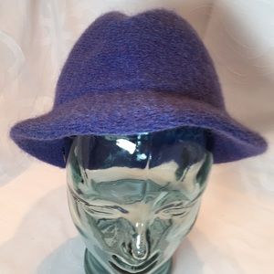 Periwinkle Hat made in Italy wool blend.